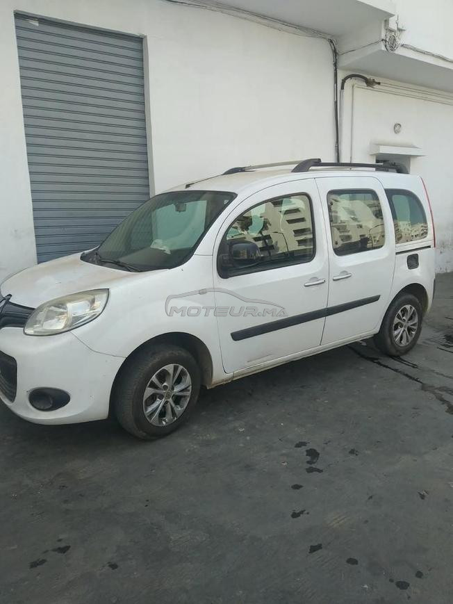 une voiture a vendre  