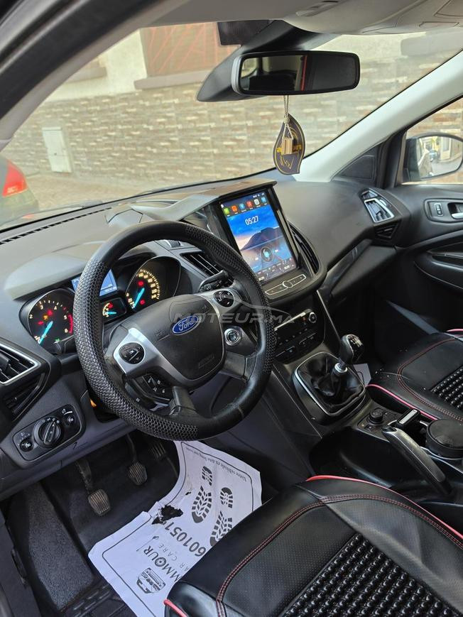 Ford Kuga titanium  Vile el jadida Prix 145.000