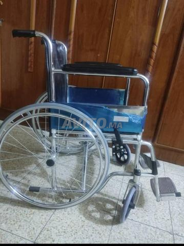 كرسي متحرك، السعر 1500dhs
