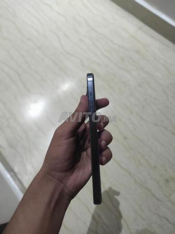 آيفون 15 برو ماكس 256 جيجابايت رسمي - 2