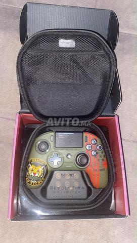 manette Nacon Revolution Unlimited Pro Controller