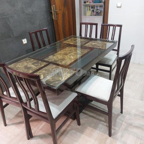 Table en bois de hêtre