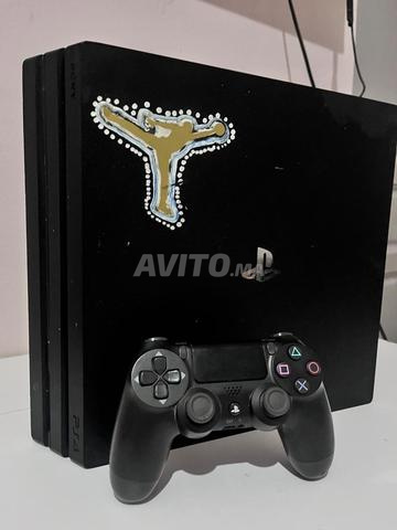PS4 Pro 1TB - 2