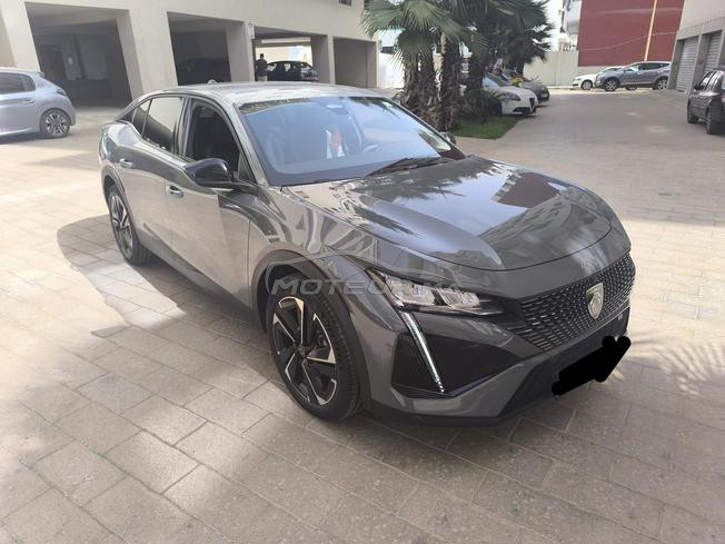 Peugeot 408 Allure hybride essence automatique 