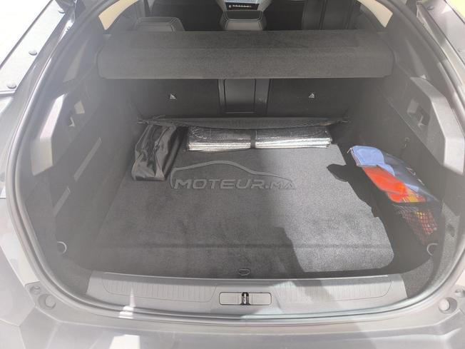 Peugeot 408 Allure hybride essence automatique 