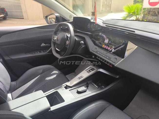 Peugeot 408 Allure hybride essence automatique 