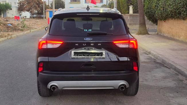 Ford Kuga 2023 automatique titanuim
