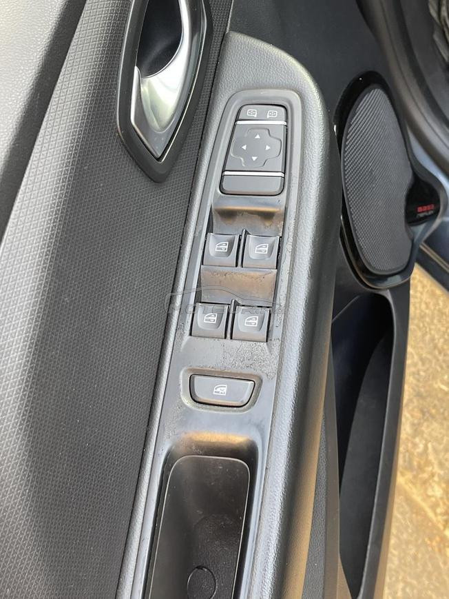 Clio 4 Automatique a Casablanca 