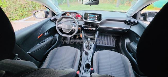 Peugeot 208 Diesel Manuelle 2023 à Salé