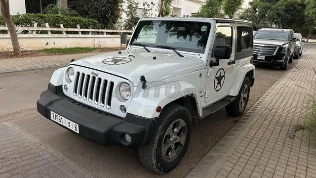 جيب رانجلر صحراء