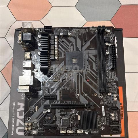 Gigabyte B450M S2H - 2