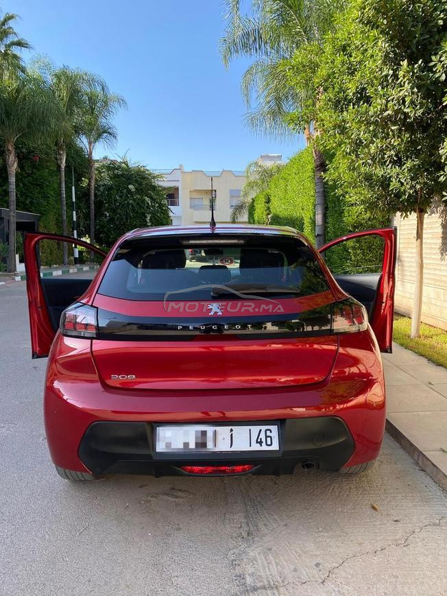 Peugeot 208 modèle 2023 en très bonne état 