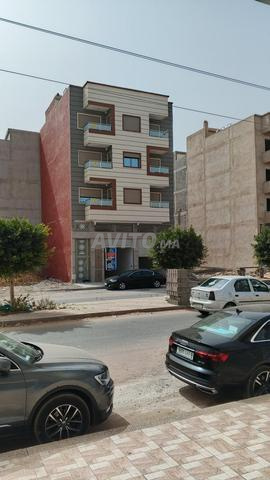 أجمل الشقق على الشارع فنسيون ممتازة 100م 130م - 2