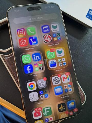 iPhone 16 Pro Max  – Très bon état - 2