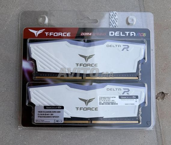 16 Go (8x8) RAM TFORCE DELTA RGB DDR4 3200 MHz
