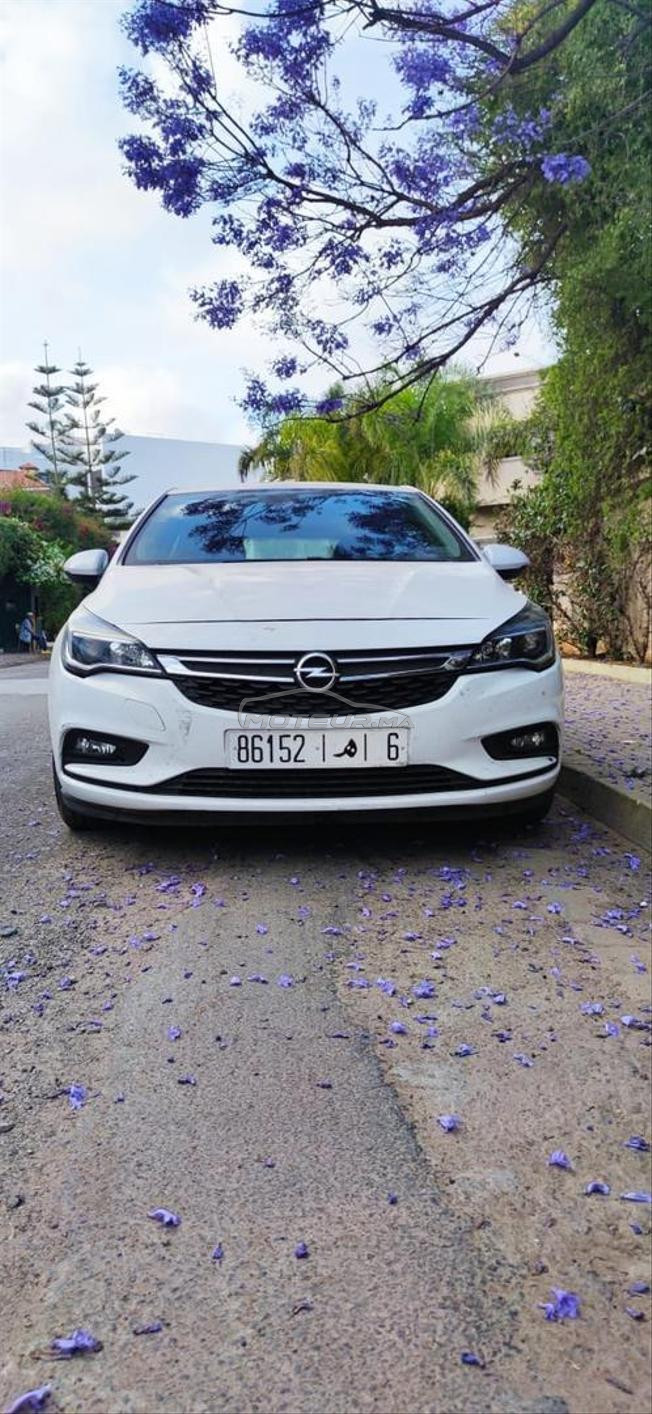 Opel astra 2017 à vendre