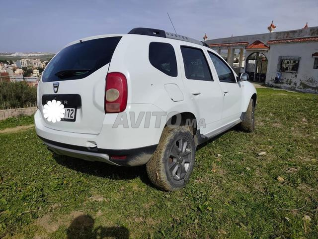 Dacia Duster Diesel Manuelle 2015 à Tanger - 2