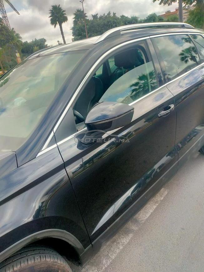 je mets ma voiture seat ateca en très bon état 