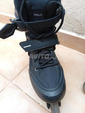 سكيت رولر من Oxelo بالمقاس 40 بحالة جيدة - 2