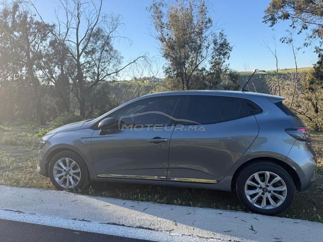 Clio 5 modèle 2025 automatique 