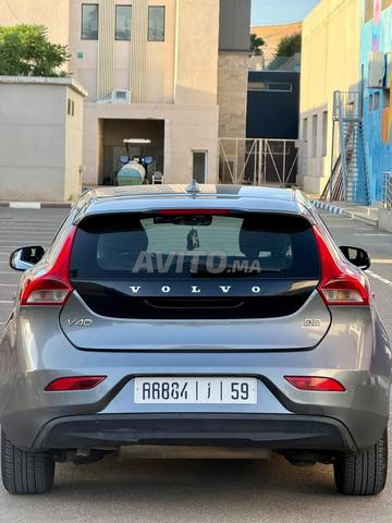 Volvo V40 D2 diesel modèle fin 2016 - 2