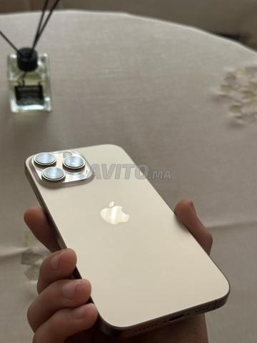 iPhone 16 Pro Max 256 Go 100🔋 Garantie Apple - 2