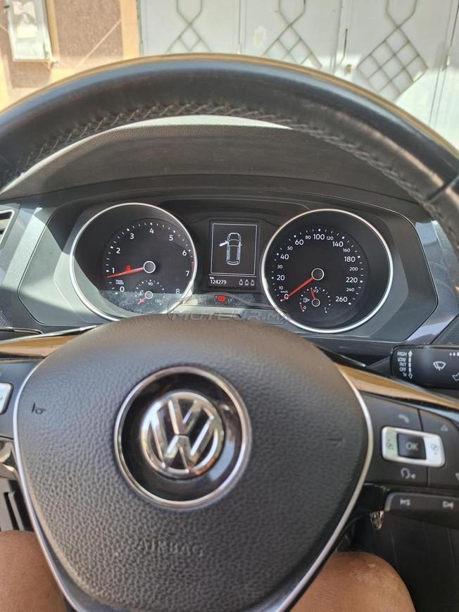 Volkswagen Tiguan Essence Manuelle 2017 à Berkane