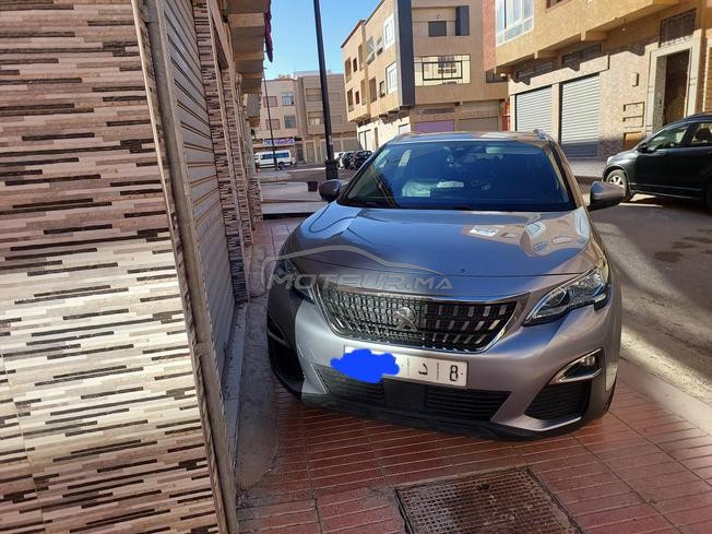 peugeot 3008 model 2019. version active