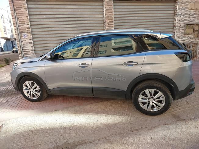 peugeot 3008 model 2019. version active