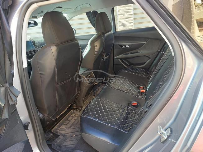 peugeot 3008 model 2019. version active