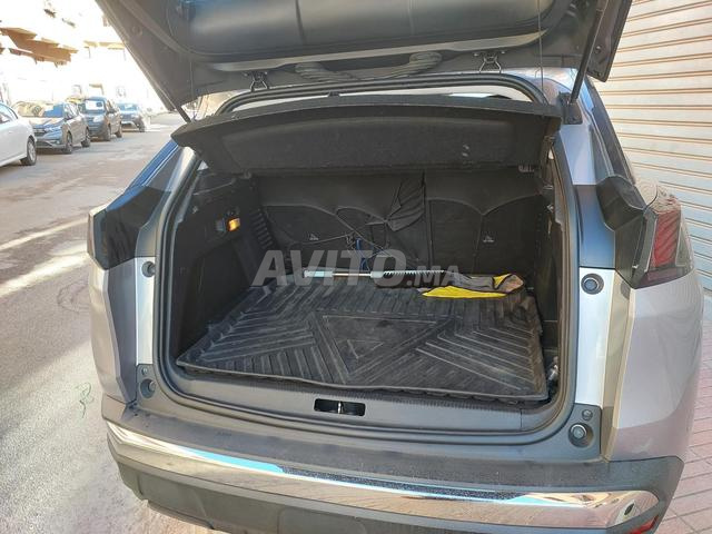 بيجو 3008 موديل 2019. الإصدار Active