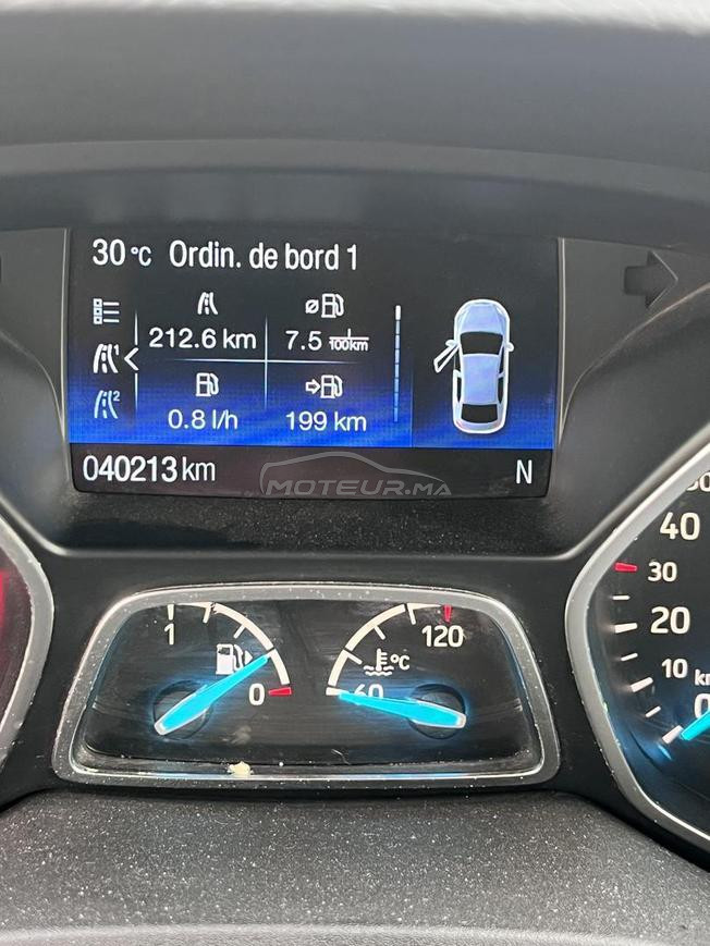 ford Kuga juin 2019 avec 40k de parcourus 