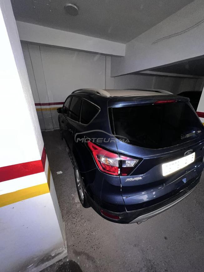 ford Kuga juin 2019 avec 40k de parcourus 