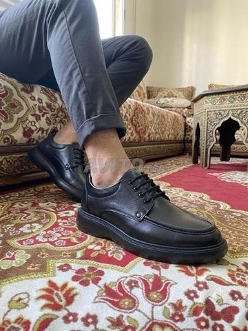 حذاء جلدي مريح