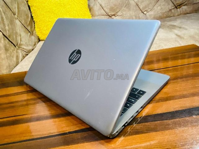 Hp 7eme Ram 8 disc SSD et 500 batterie 5h