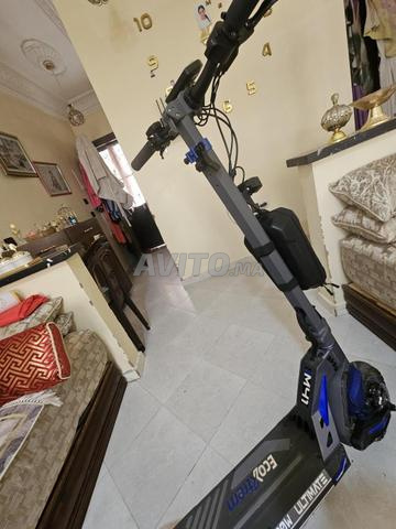 Scooter électrique puissant et élégant - 2