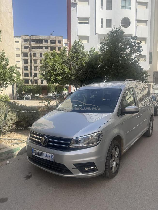 Volkswagen Caddy Diesel Automatique 2018 à Tanger