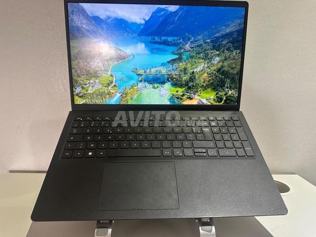 PC Portable Pro Dell (12e génération/512 Go SSD/8 Go RAM)
