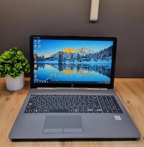 Hp i5 10eme Ram 8 disque 256 SSD écran 15
