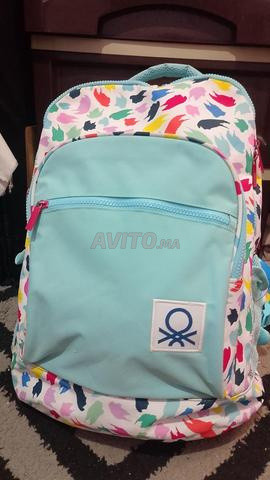 Cartable pour bra, son prix est de 1000 dh