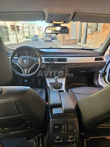 BMW série 3 phase 2 diesel modèle 09/2009 en parfait état - 2