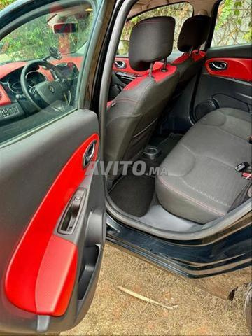 Renault Clio ديزل يدوي 2014 في دار بوعزة - 2