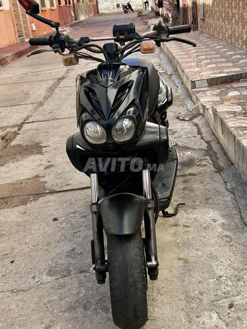 Slider Yamaha modèle 2015
