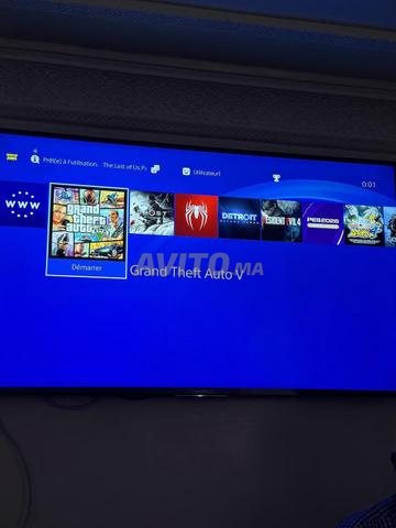 Ps4 1 تيرابايت كالجديد مع جهازين تحكم و11 لعبة - 2