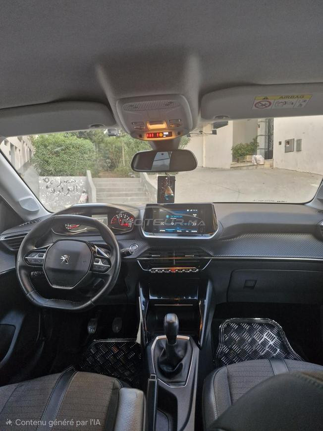 Peugeot 208 Diesel Manuelle 2021 à Tanger