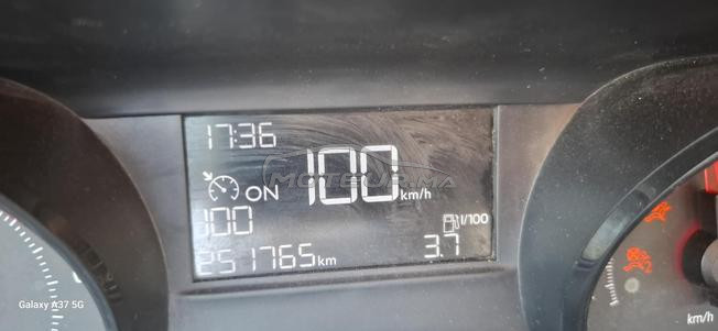 Peugeot 208 Essence Manuelle 2013 à Tanger