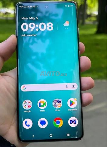 Moto Edge 60 Pro 12/ 512 - 2