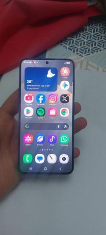 Samsung S24 piasa n9ia - 2