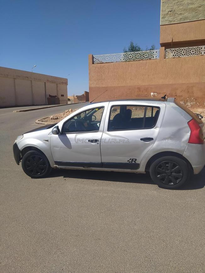 سيارة ممتازة