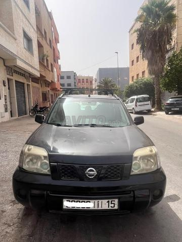 سيارة نيسان 2009 - 2